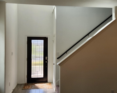 31322 Whitfield Court - Photo Thumbnail 6