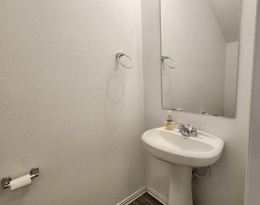 31322 Whitfield Court - Photo Thumbnail 34