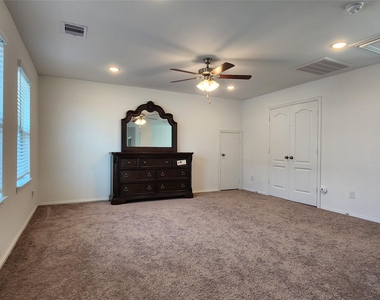 31322 Whitfield Court - Photo Thumbnail 20