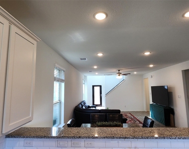 31322 Whitfield Court - Photo Thumbnail 9