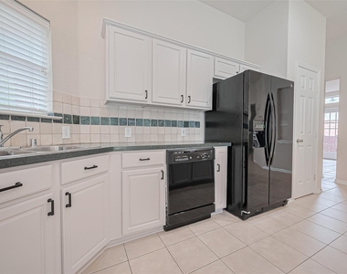 134 E Foxbriar Forest Circle - Photo Thumbnail 44