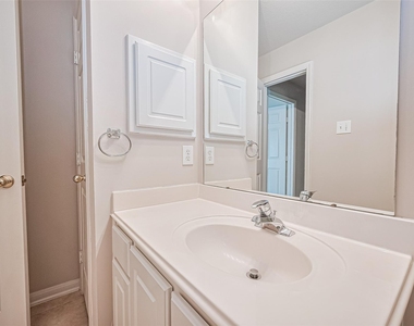 134 E Foxbriar Forest Circle - Photo Thumbnail 49