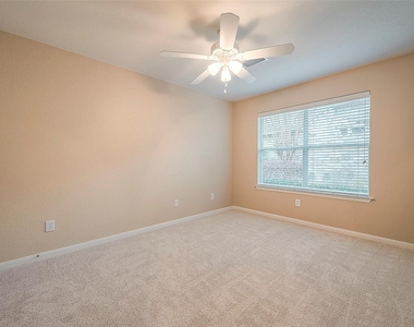 134 E Foxbriar Forest Circle - Photo Thumbnail 15