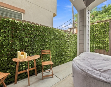 7711 Shannon Drive - Photo Thumbnail 19