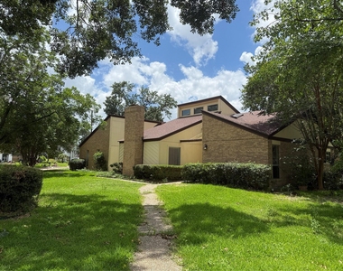 13103 Holston Hills Drive - Photo Thumbnail 1