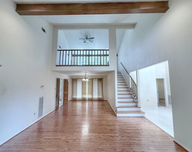 13103 Holston Hills Drive - Photo Thumbnail 27