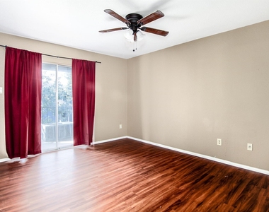 18511 Egret Bay Boulevard - Photo Thumbnail 23