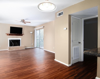 18511 Egret Bay Boulevard - Photo Thumbnail 18