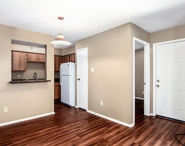 18511 Egret Bay Boulevard - Photo Thumbnail 17
