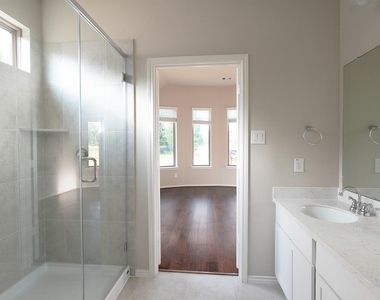 3130 Rising Fir Lane - Photo Thumbnail 9