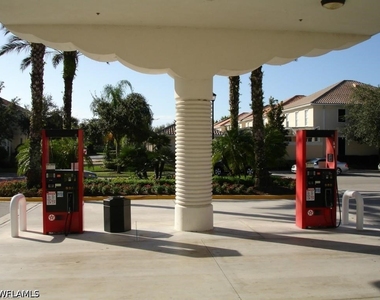 3914 Upolo Lane - Photo Thumbnail 36