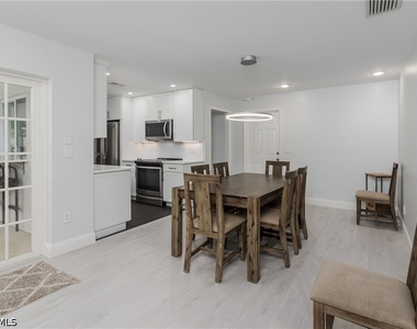 1309 Westlake Boulevard - Photo Thumbnail 8