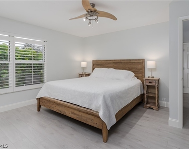 1309 Westlake Boulevard - Photo Thumbnail 16