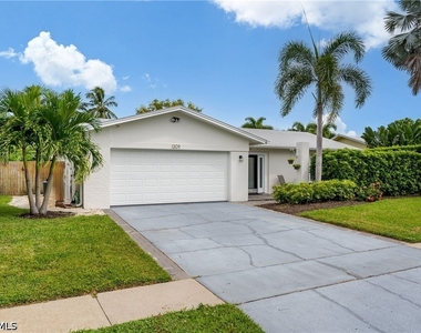 1309 Westlake Boulevard - Photo Thumbnail 25