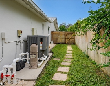 1309 Westlake Boulevard - Photo Thumbnail 36