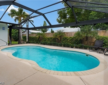 1309 Westlake Boulevard - Photo Thumbnail 1