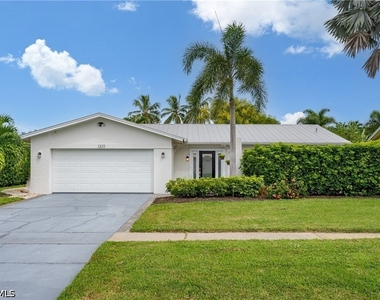 1309 Westlake Boulevard - Photo Thumbnail 2