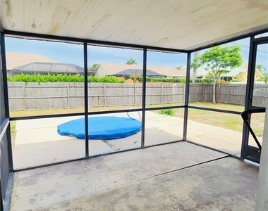 17188 Lee Road - Photo Thumbnail 15
