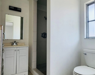 17188 Lee Road - Photo Thumbnail 9