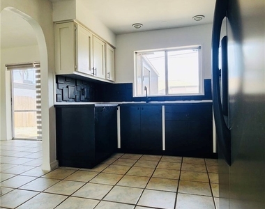 17188 Lee Road - Photo Thumbnail 6