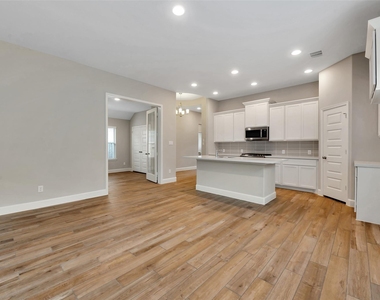 1328 Wicklow Forest Street - Photo Thumbnail 12