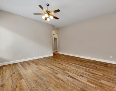 1328 Wicklow Forest Street - Photo Thumbnail 15