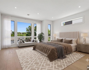 2189 Jones - Photo Thumbnail 12