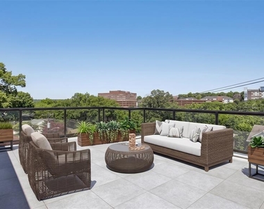 2189 Jones - Photo Thumbnail 29