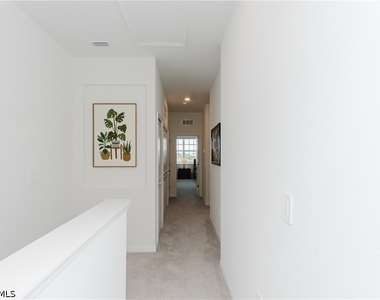 14819 White Pearl Road - Photo Thumbnail 11