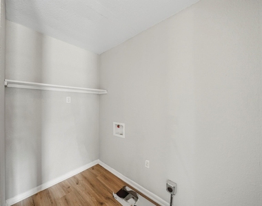 915 S Shanks Street - Photo Thumbnail 14