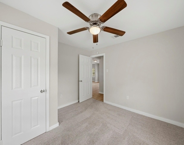 915 S Shanks Street - Photo Thumbnail 13