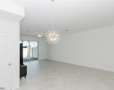 14815 White Pearl Road - Photo Thumbnail 4