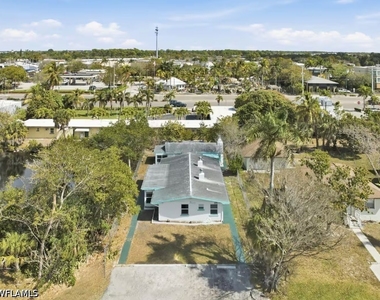 2147 Washington Avenue - Photo Thumbnail 24