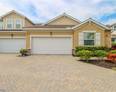 4692 Arboretum Circle - Photo Thumbnail 1
