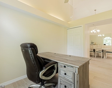 4985 Sandra Bay Drive - Photo Thumbnail 13