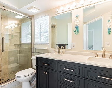 4985 Sandra Bay Drive - Photo Thumbnail 18