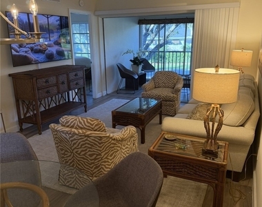 1900 Alamanda Drive - Photo Thumbnail 5