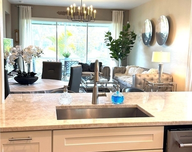 8736 Querce Court - Photo Thumbnail 41