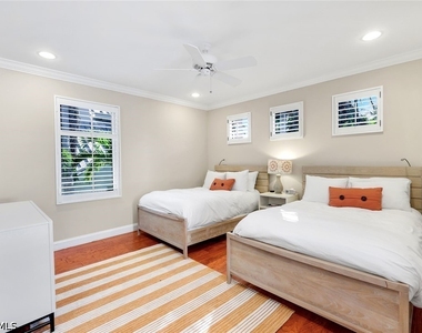 210 Central Avenue - Photo Thumbnail 25