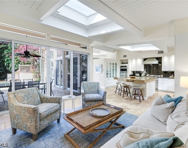 210 Central Avenue - Photo Thumbnail 9