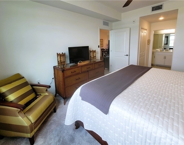 5835 Double Eagle Circle - Photo Thumbnail 10
