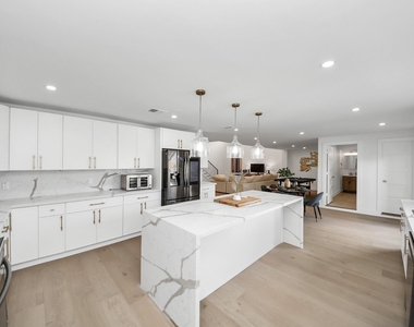 1111 E 27th Street Street - Photo Thumbnail 11
