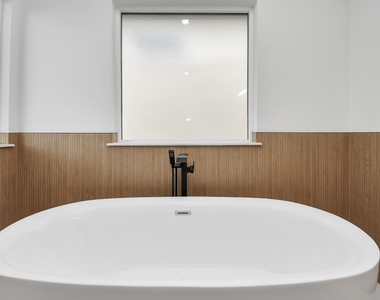 1111 E 27th Street Street - Photo Thumbnail 21