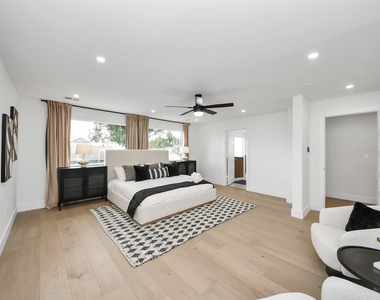 1111 E 27th Street Street - Photo Thumbnail 5