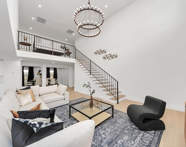 1111 E 27th Street Street - Photo Thumbnail 14