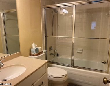 555 Park Shore Drive - Photo Thumbnail 21