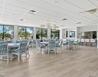 555 Park Shore Drive - Photo Thumbnail 7