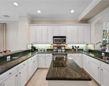 2658 Bolero Drive - Photo Thumbnail 10