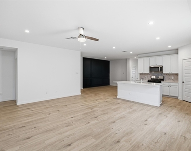 31814 Hallington Hill Lane - Photo Thumbnail 1