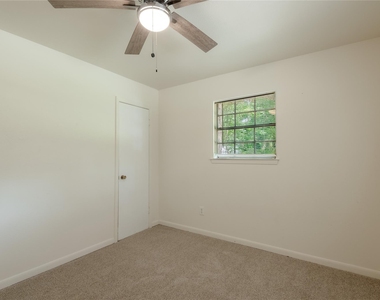 712 Cline Street - Photo Thumbnail 16